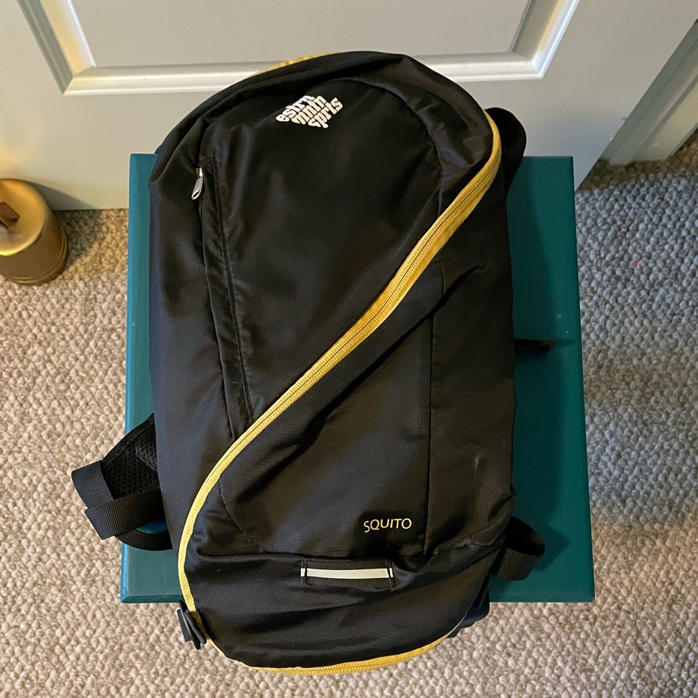 EMS Hydration Backpack